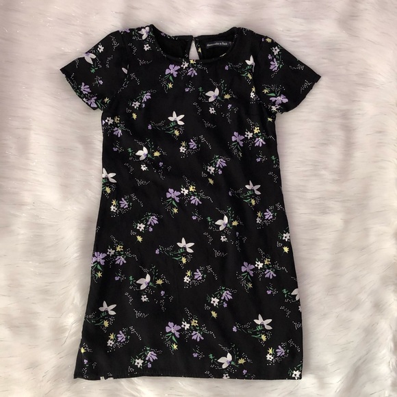 Abercrombie & Fitch Dresses & Skirts - Abercrombie Floral Shift Dress